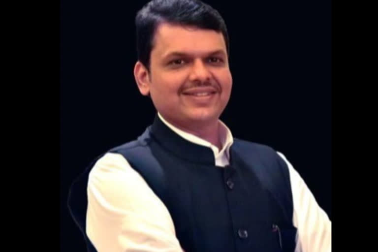 Understand the outcry of people in times of crisis said devendra fadnavis