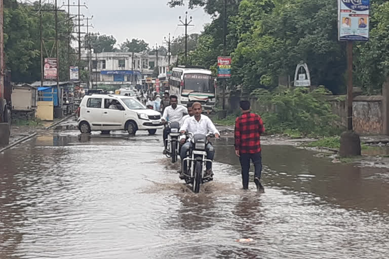 મહુવામાં વરસાદનું આગમન