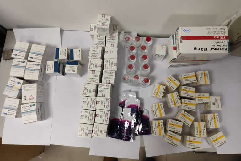 igi airport custom seized medicines worth 1 crore 23 lakhs