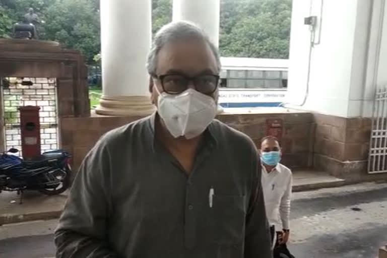 trinamool congress candidate Jawhar Sircar files his nomination for rajyasabha byelection