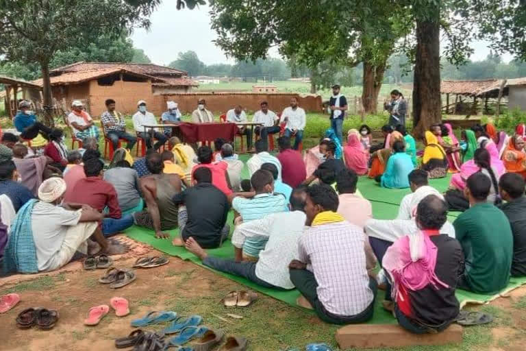 Meeting of villagers of Paturiadand