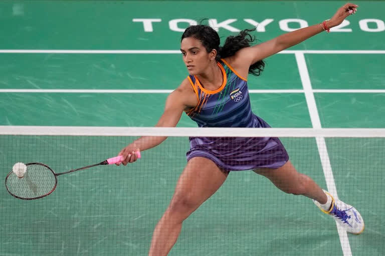 tokyo olympics 2020 : pv sindhu beat  YAMAGUCHI enter semifinal