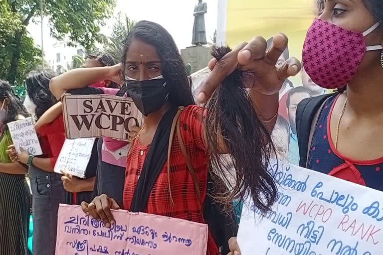 PSC candidates protest  PSC rank list  PSC candidates protest at Secretariat  CPO candidates protest  civil police officer rank holders protest  PSC rank list latest news  PSC rank list extension  പിഎസ്‌സി റാങ്ക് ലിസ്റ്റ്  റാങ്ക് ഹോർഡർന്മാരുടെ പ്രതിഷേധം  സിപിഒ ഉദ്യോഗാർഥികളുടെ പ്രതിഷേധം  പിഎസ്‌സി റാങ്ക് ലിസ്റ്റ് നീട്ടില്ല  റാങ്ക് ഹോർഡർന്മാരുടെ പ്രതിഷേധം  വനിത സിവിൽ പൊലീസ് ഓഫീസർ റാങ്ക് ഹോൾഡർ