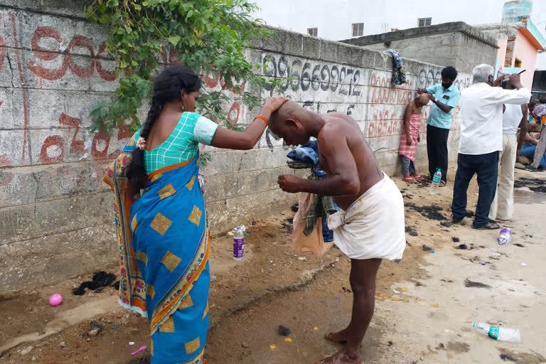 ఆడి కృత్తిక ఉత్సవాల్లో భక్తులకు తీవ్ర ఇక్కట్లు