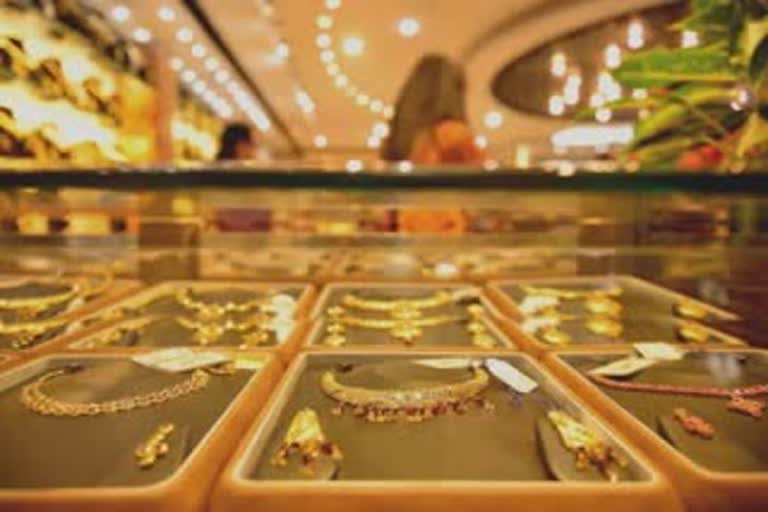 Gold Silver Price: સોના-ચાંદીની કિંમતમાં ફરી ઘટાડો આવ્યો, જુઓ શું ભાવ છે?