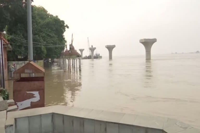 Ganga latest updates  Ganga river  Bihar  Patna  Bihar news  rainfall  water level in ganga  Ganga news  Patna updates  IMD  yellow alert  thunderstorm  Bay of Bengal  பீகாரில் கனமழை  கனமழை  கங்கை நதி  நீர் மட்டம் உயர்வு  வெள்ளப்பெருக்கு