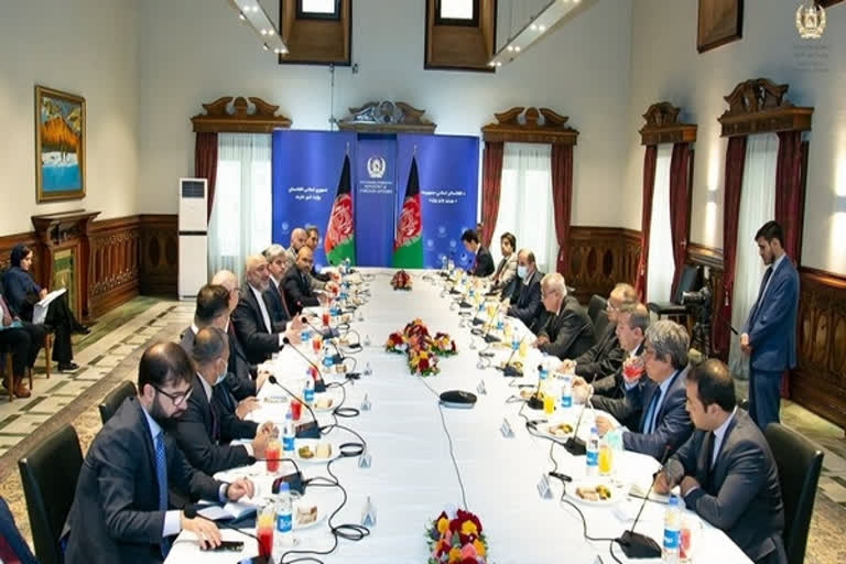 Afghan Foreign Minister Haneef Atmar met with ambassadors and representatives of neighboring countries