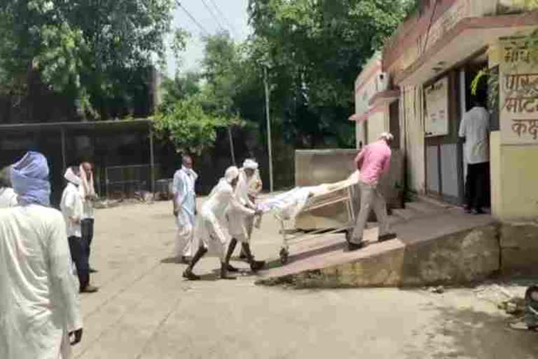 dead body found in mia of alwar