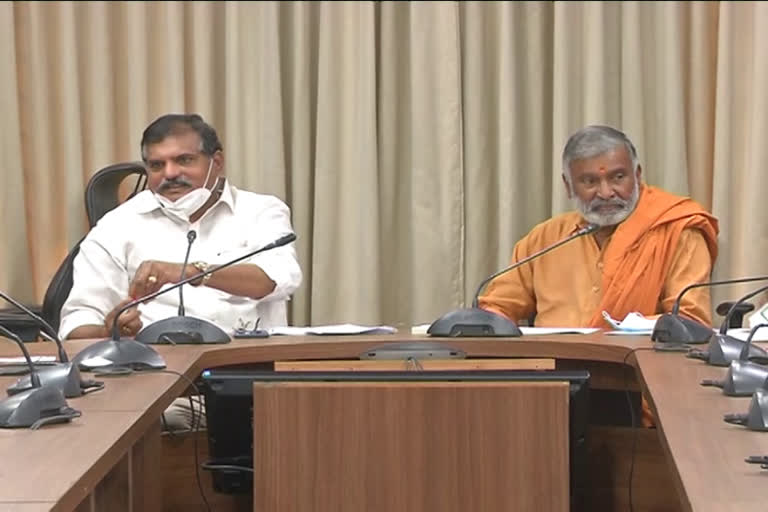 ministers review over sachivalaya system