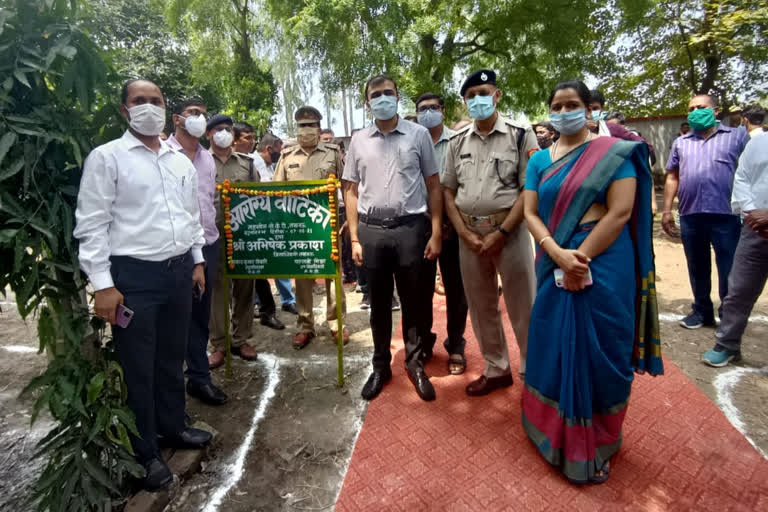 बीडीओ बीकेटी व डीसी मनरेगा को जारी किया कारण बताओ नोटिस, एडीओ को किया गया निलंबित