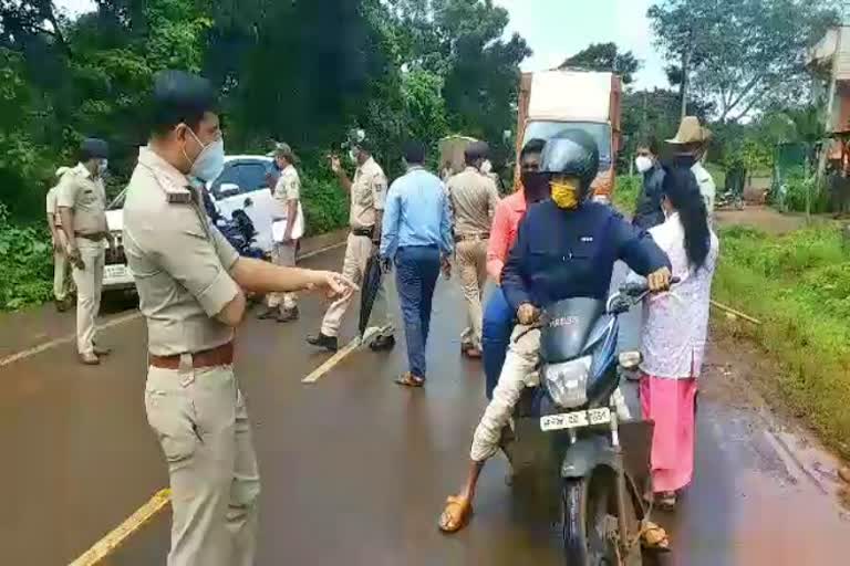 DCP Vikram Amte visited Belagavi border check post