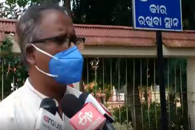 ମୌଳିକ ସୁବିଧାରୁ ବଞ୍ଚିତ ଆଦିବାସୀ