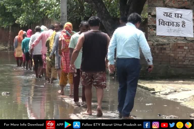 tujana-villagers-desertion-due-to-water-logging-issue-in-baghpat