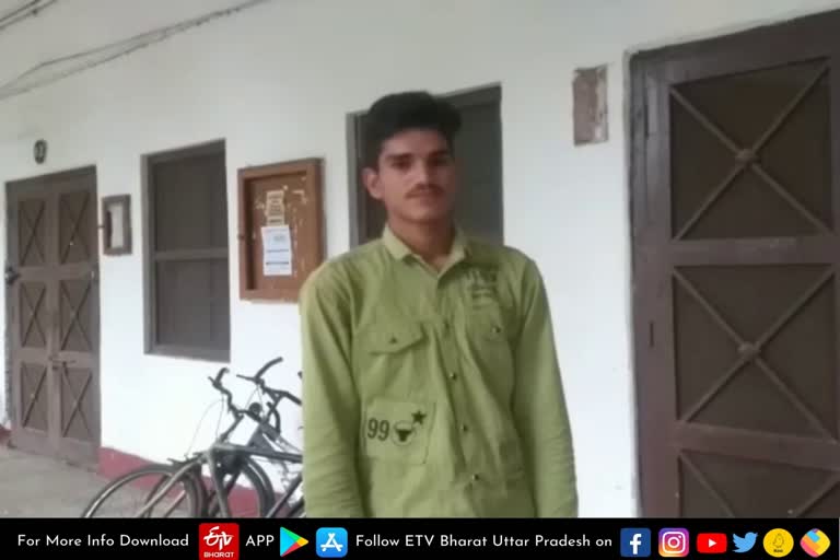 student-allegedly-denied-for-army-job-after-seeing-amu-marksheet-in-aligarh