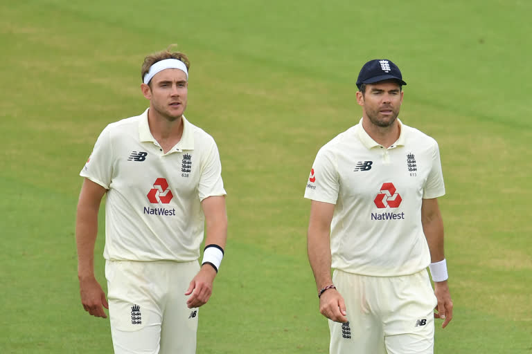 Stuart Broad, James Anderson