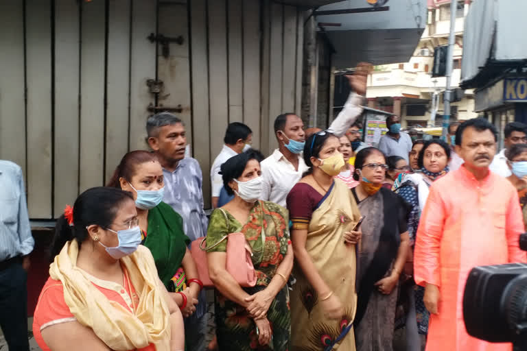 bjp mahila morcha agitation at kolkata