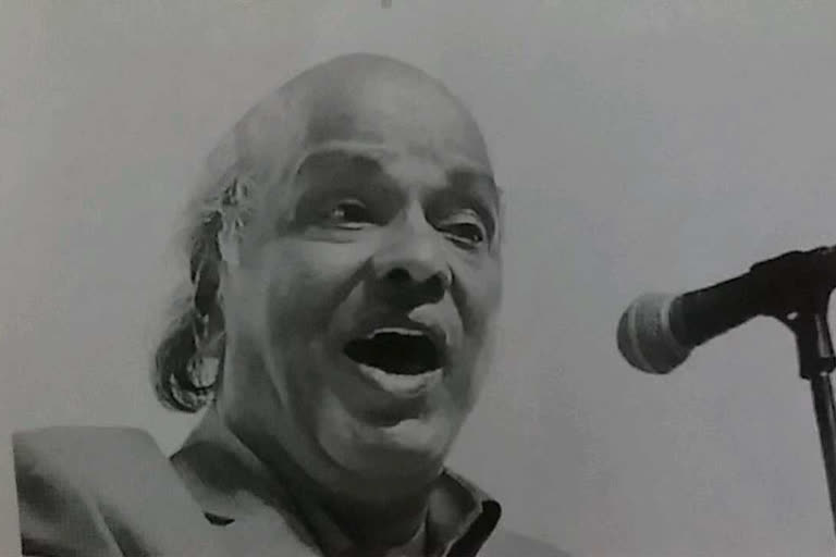 famous urdu poet rahat indori first death anniversary