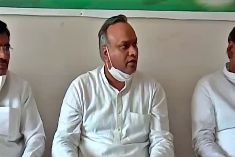 priyank kharge