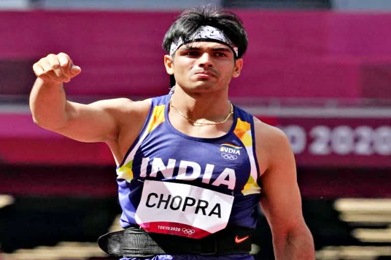 Neeraj Chopra  corona test negative  Neeraj Chopra corona test negative  तेज बुखार से पीड़ित नीरज चोपड़ा  कोरोना निगेटिव   नीरज चोपड़ा को तेज बुखार  ओलंपिक चैंपियन नीरज चोपड़ा