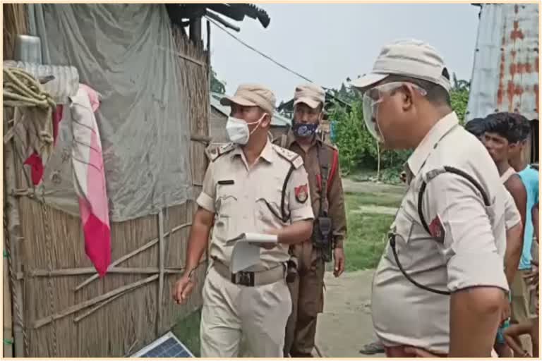 police-patrolling-in-guwahati-just-before-the-independence-day