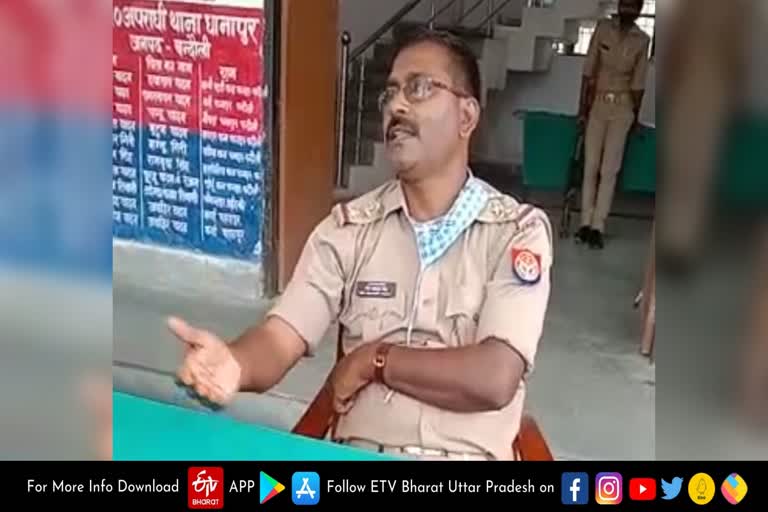 चंदौली पुलिस का वीडियो वायरल