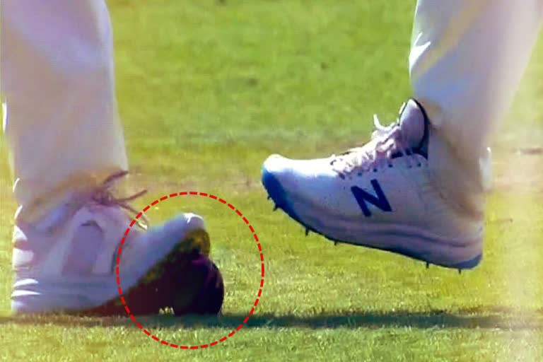 Eng vs Ind: English player seen with spikes on ball, Aakash Chopra asks if it is tampering