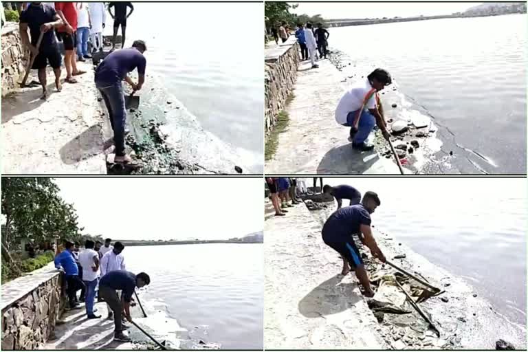 save-nature-took-up-responsibility-of-cleaning-bhalswa-lake-in-delhi