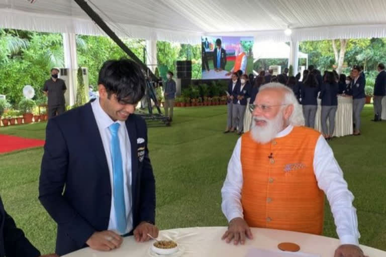 Neeraj Chopra, Narendra Modi