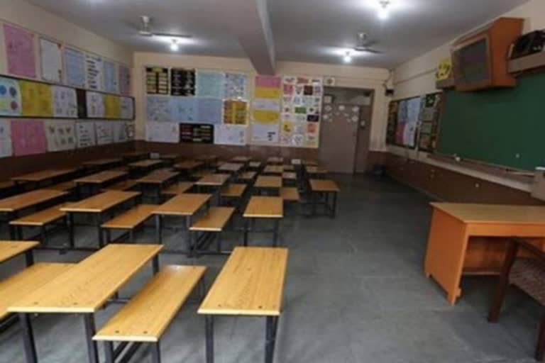 eight-private-schools-closed-in-hamirpur
