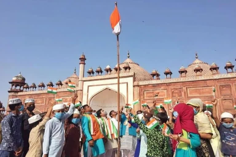 UP mosque on Independence Day