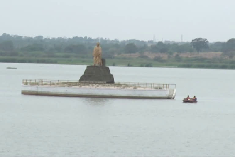 high-court-orders-naming-unkal-lake-as-channabasava-sagara