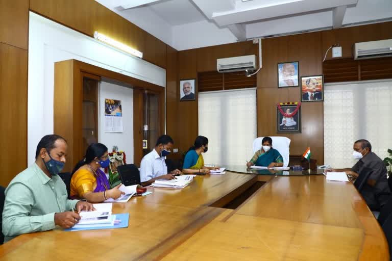 meeting by Minister Sasikala Jolle