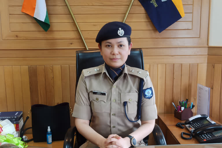 SP Shimla Monica Bhutungroo, एसपी शिमला मोनिका भुटुंगरू