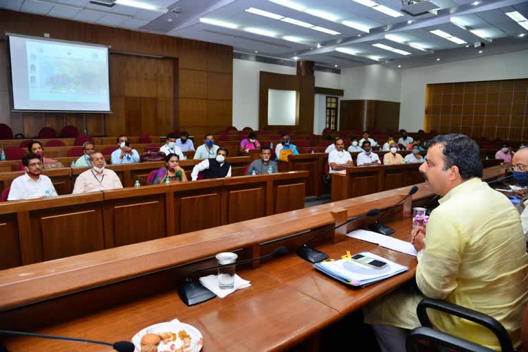 department-of-kannada-and-culture-meeting-with-minister-sunil-kumar