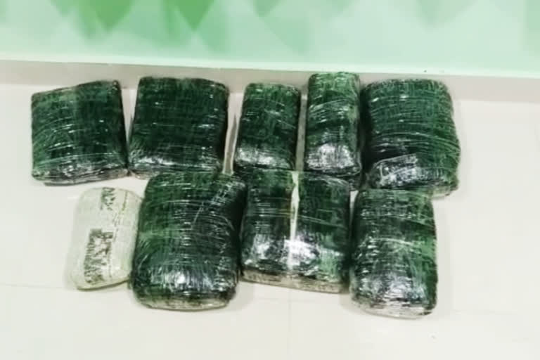 ganja-seized-in-hojai-train-station