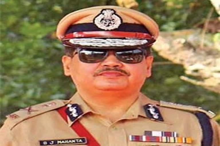 assam-police-top-cop-dgp-bhaskar-jyoti-mahanta-visits-dhalpur