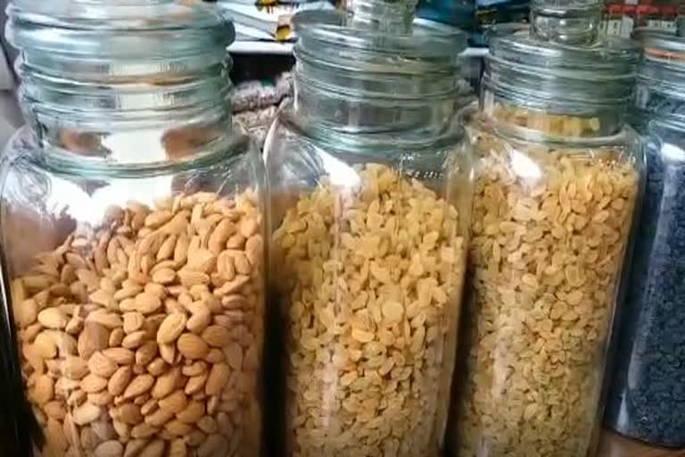 Prices of dry fruits increased in shops