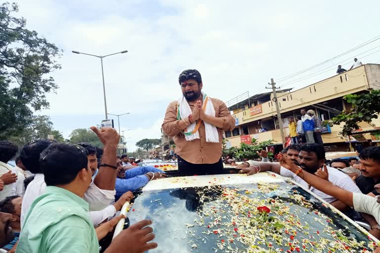 ವಿನಯ್ ಕುಲಕರ್ಣಿ ಜೈಲಿನಿಂದ ಬಿಡುಗಡೆ