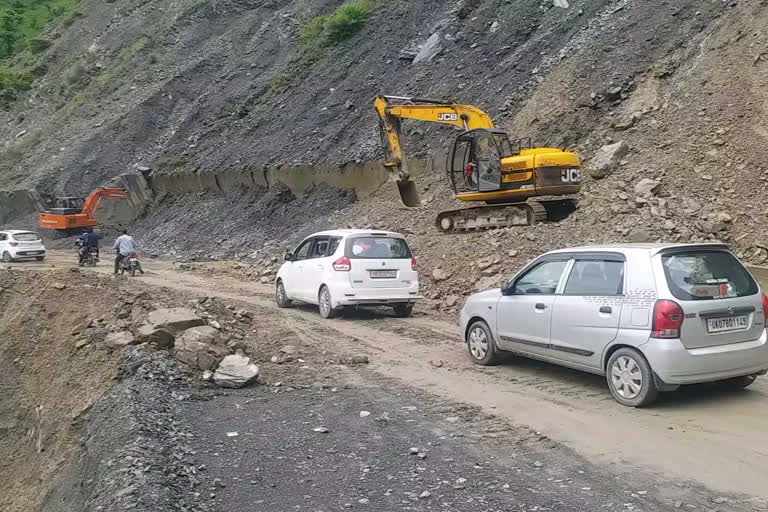 Kalsi-Chakrata Motor Road closed