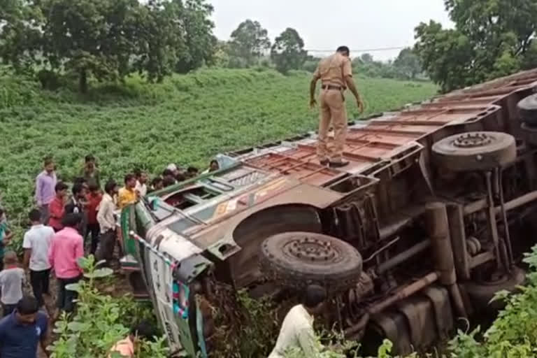 Truck accident due to driver losing control