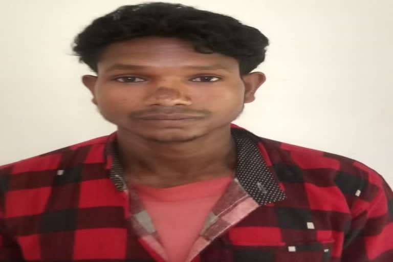 naxalite-commander-arrested-for-stealers-voting-box-and-attacking-police-assembly-elections-in-dantewada