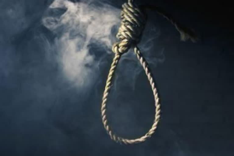 man-commits-suicide-in-lodge-at-vanasthalipuram-hyderabad