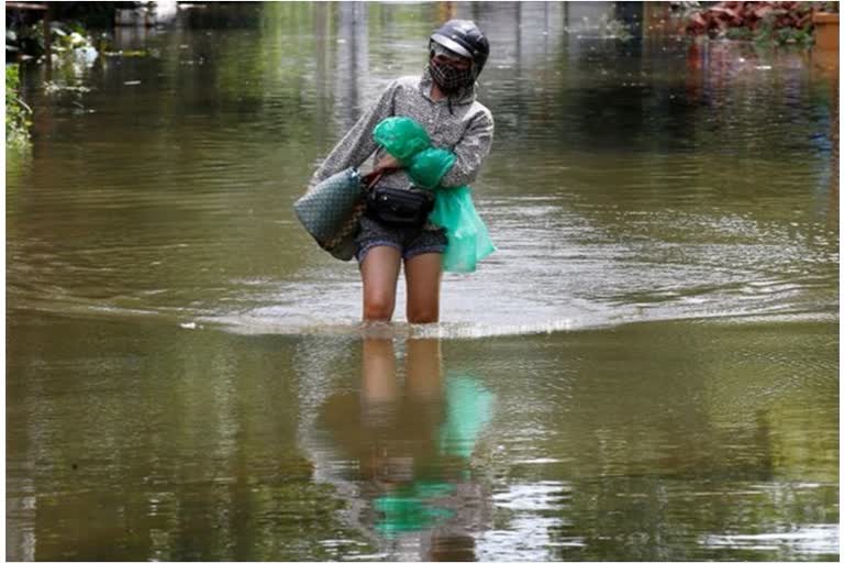 tennessee flash flood  tennessee flash flood news  tennessee flash flood death news  ടെന്നസി വെള്ളപ്പൊക്കം വാര്‍ത്ത  വെള്ളപ്പൊക്കം ടെന്നസി വാര്‍ത്ത  ടെന്നസി വെള്ളപ്പൊക്കം മരണം വാര്‍ത്ത  ഹംഫ്രെയ്‌സ് കൗണ്ടി വാര്‍ത്ത