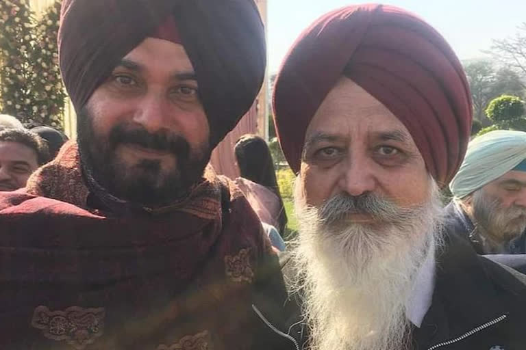 ਕੈਪਟਨ ਦੀ ਨਸੀਹਤ ਤੋਂ ਬਾਅਦ ਵੀ ਨਹੀਂ ਟਲੇ ਸਿੱਧੂ ਦੇ ਸਲਾਹਕਾਰ