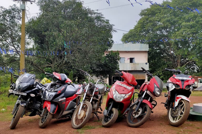 five members of inter-district bike thief gang arrested in ranchi