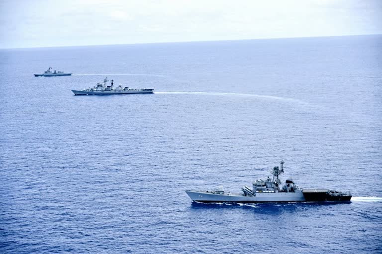 Navies of India and Philippines conduct military drills in South China Sea