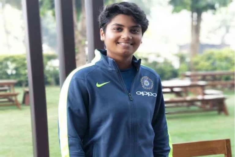 भारतीय महिला क्रिकेट टीम में मेघना का चयन