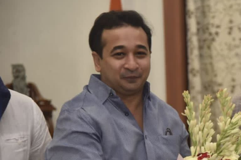 Narayan Rane's MLA son seeks Prez rule after Yuva Sena men meet Maha CM