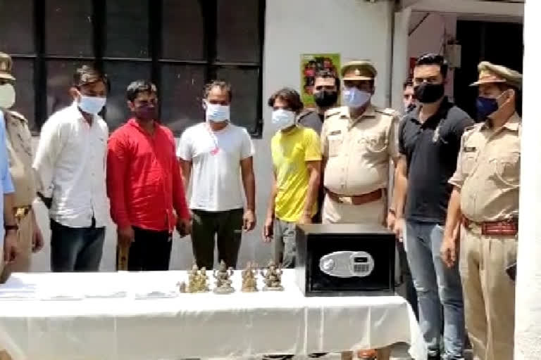 इन्वर्टर कंपनी में हुई डकैती का पुलिस ने किया खुलासा