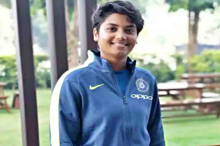 indian woman cricket selection news  bijnor cricketer meghna singh  Indian women cricket team  bijnor latest news  up latetst news  भारतीय महिला क्रिकेट टीम में मेघना का चयन  आस्ट्रेलिया की पिच पर खेलेगी बिजनौर की मेघना  बिजनौर की खबरें  बिजनौर की महिला खिलाड़ी  Meghna Singh